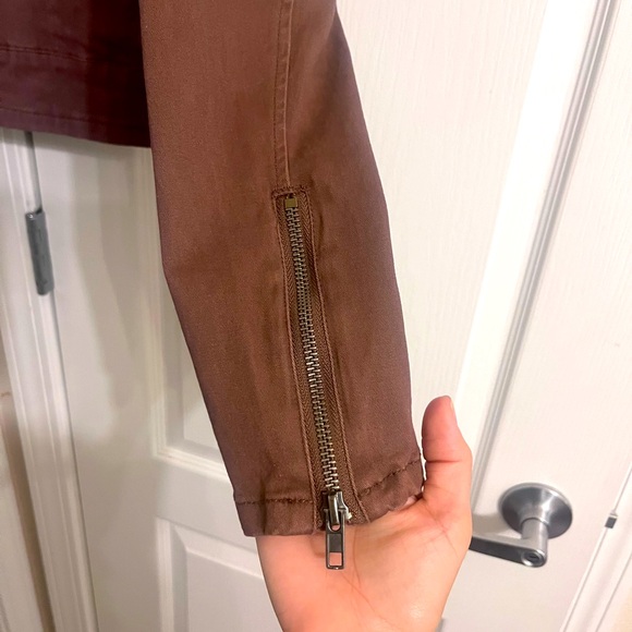 Moto Jacket 🧥 - Picture 5 of 8